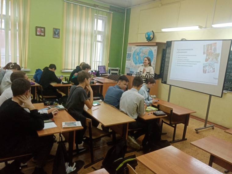 Новая встреча с представителями «Движения первых».